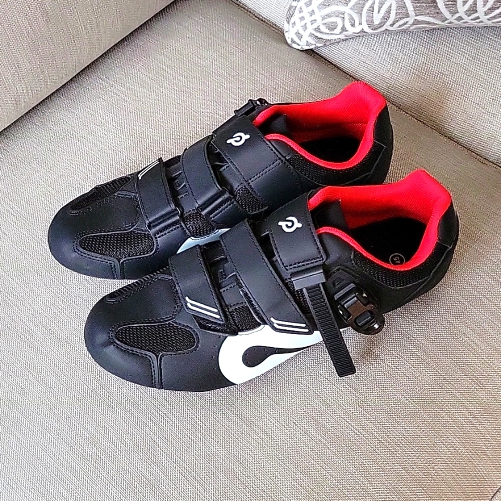 New Men’s Black Peleton Cycling Shoe, Sz. 45 (Men 11 / Women 13)